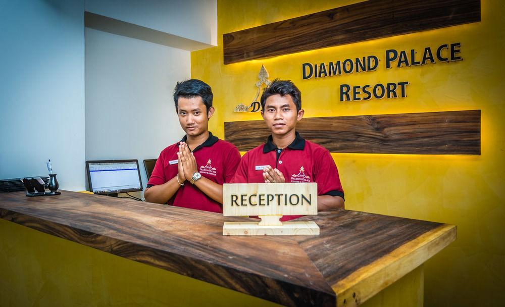 Diamond Palace Resort & Sky Bar Phnom Penh Extérieur photo